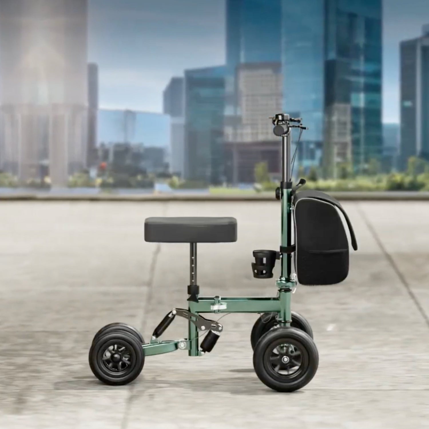 Schneller mobil nach der OP: Warum ein Knie-Scooter die ideale Gehhilfe ist